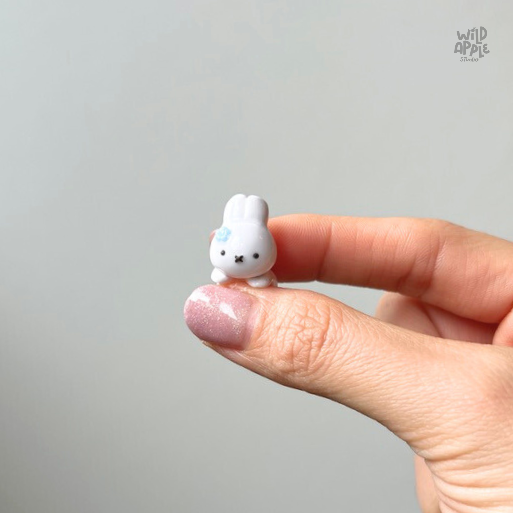 Miffy with Flower Hipper