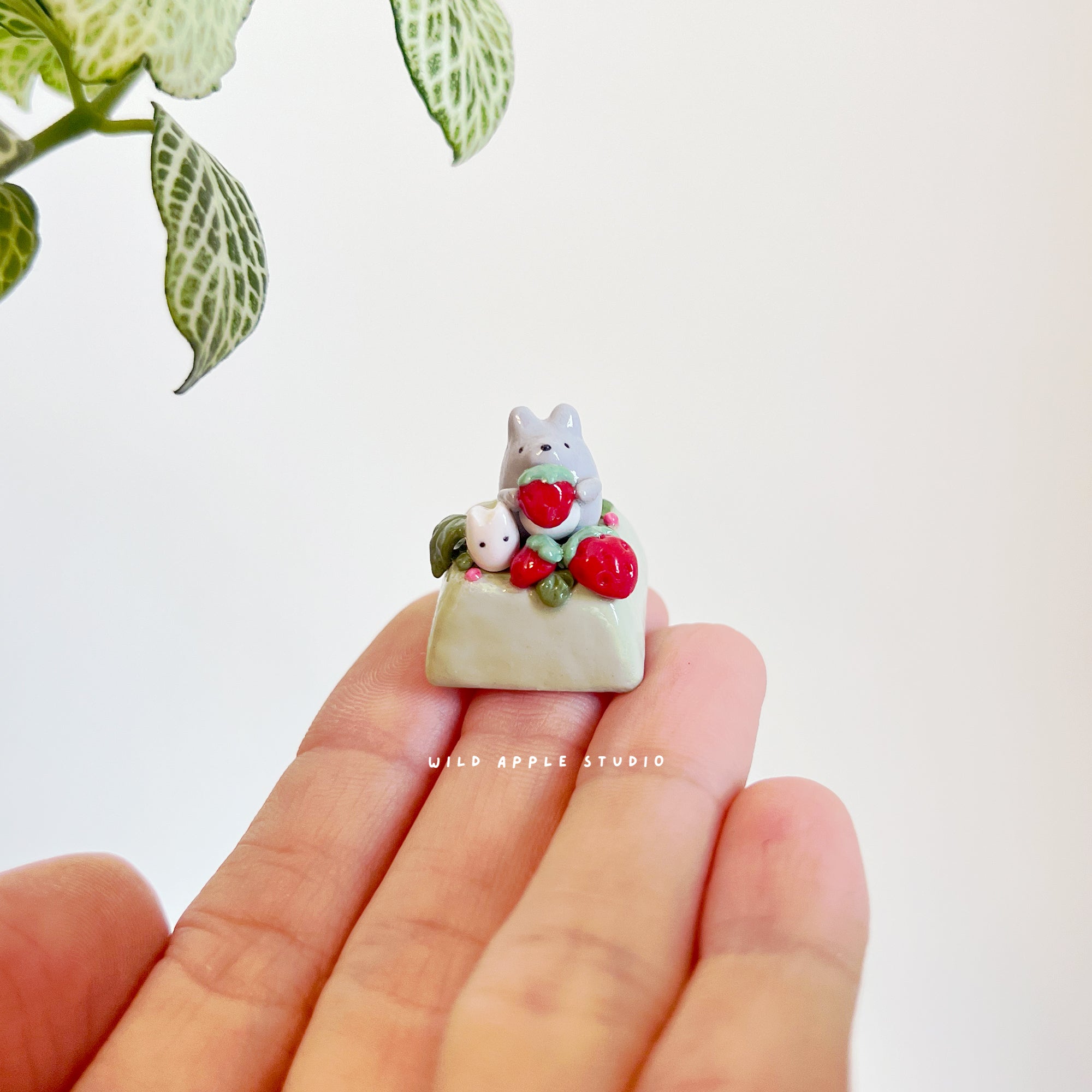 totoro artisan keycap