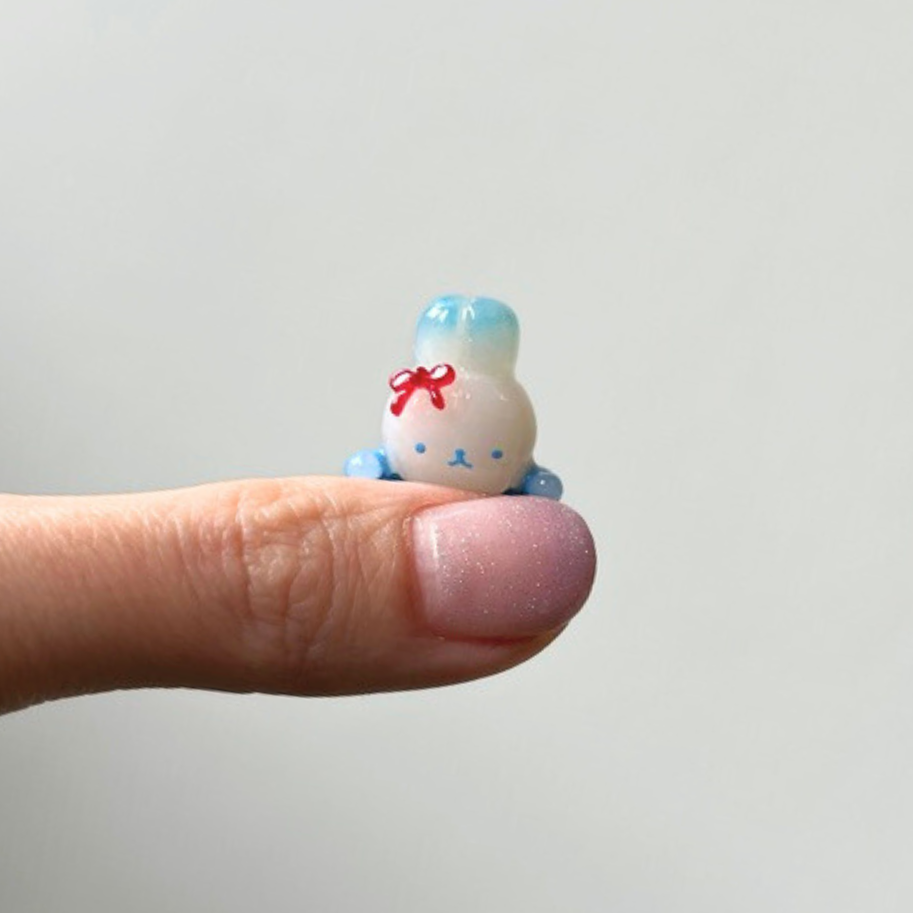 Baby White Rabbit Candy Hipper Charm
